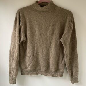 Lord and Taylor cashmere sweater